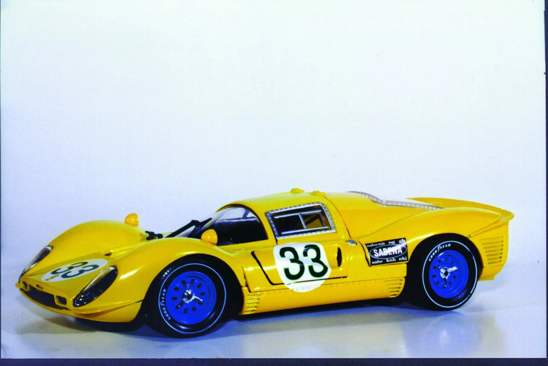 1:18 Eagle's Race Jouef Evolution Ferrari 412P '67 #33 24 Hr Daytona