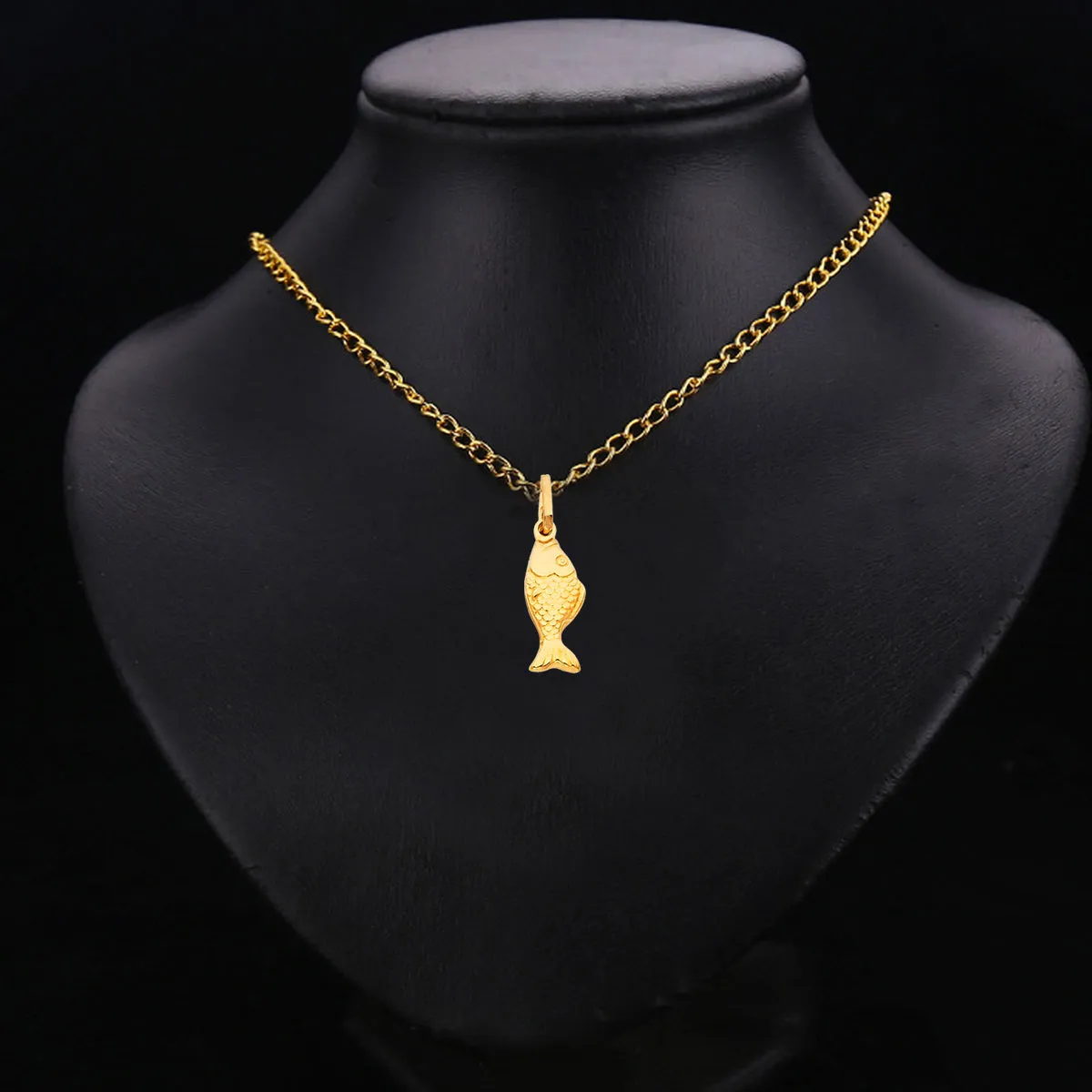 14K Yellow Gold Fish Pendant