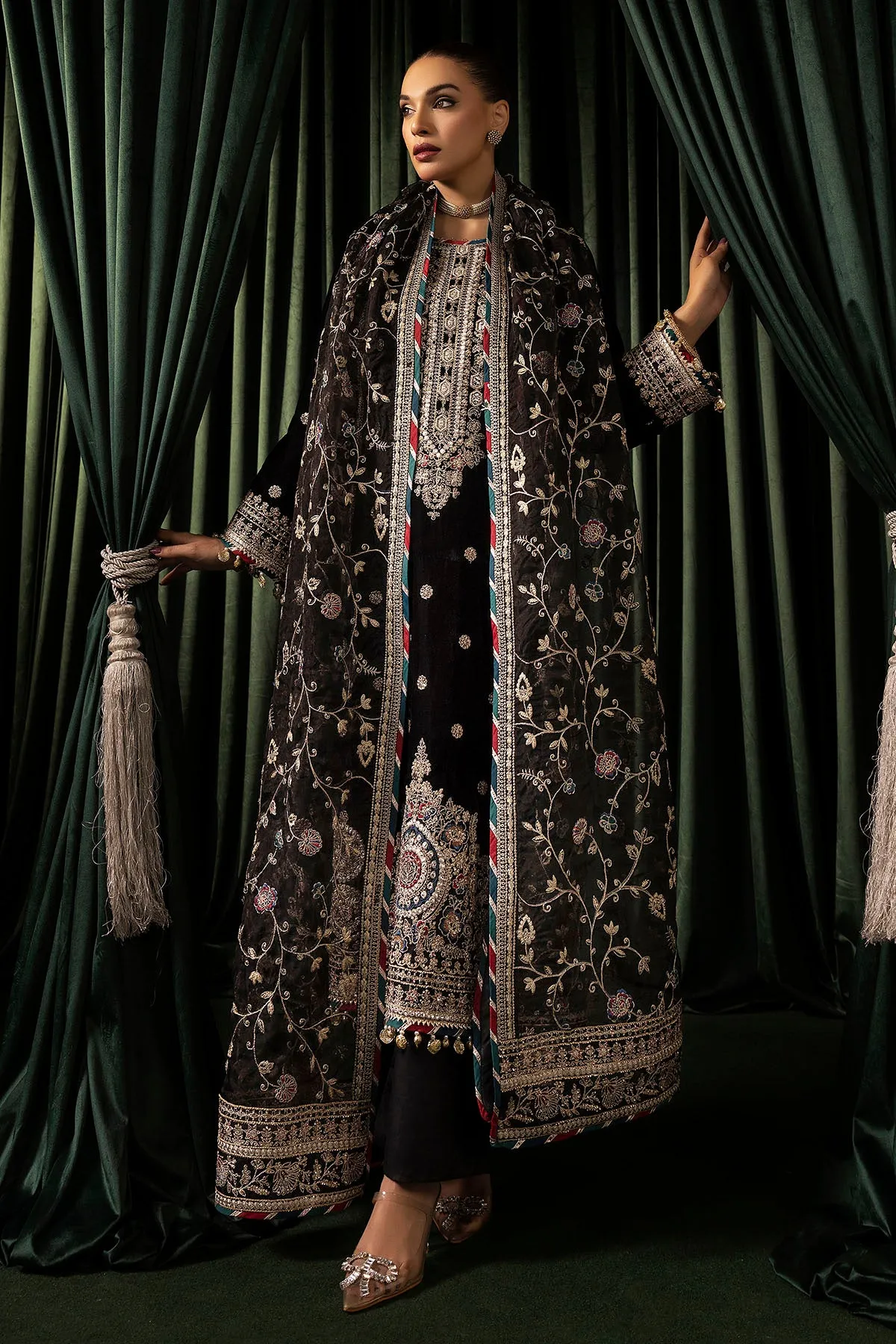 5098-FARZEEN EMBROIDERED VELVET UNSTITCHED