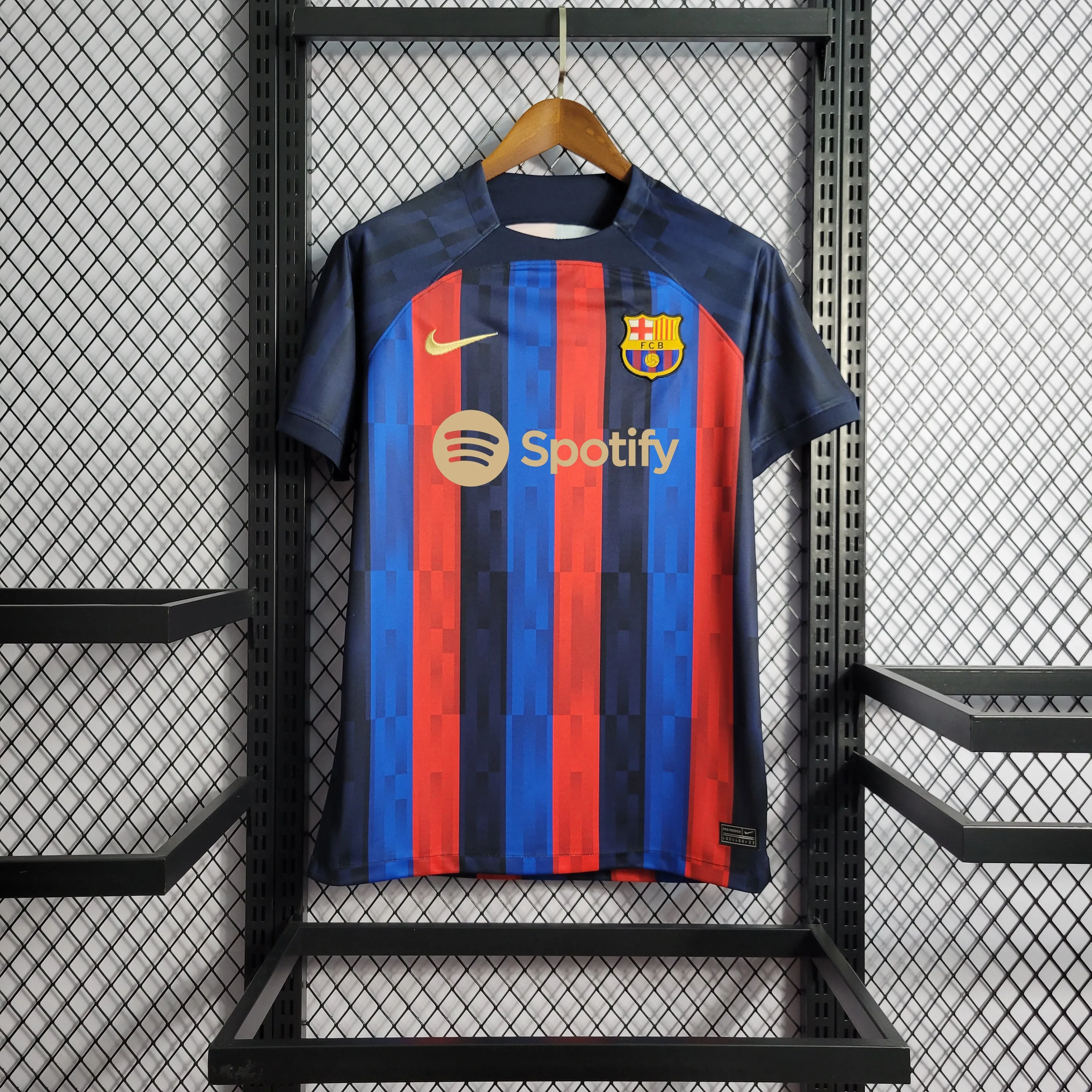Barcelona home 2023