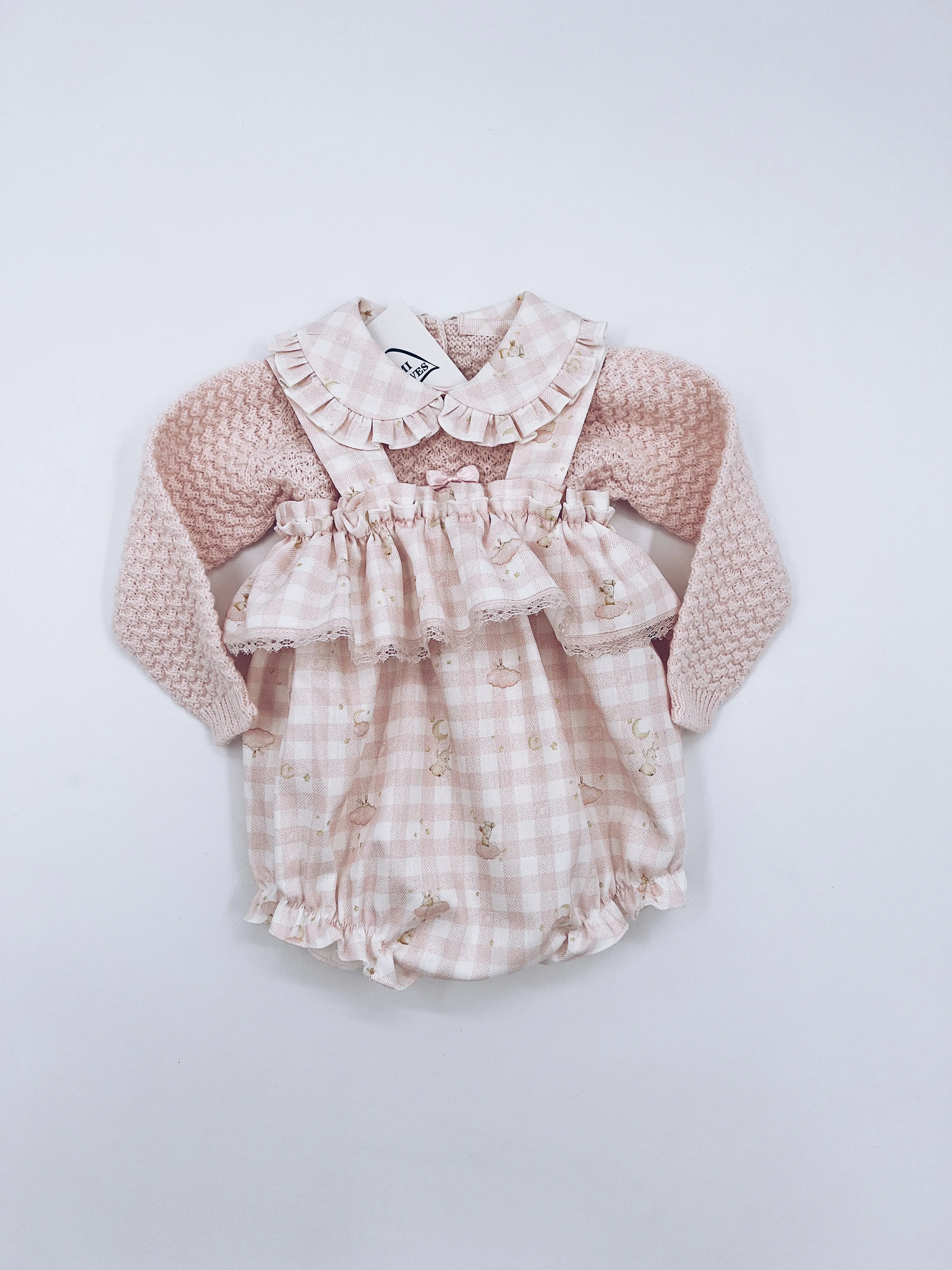 Beautiful Pink Knitted top and Romper 2 piece set.