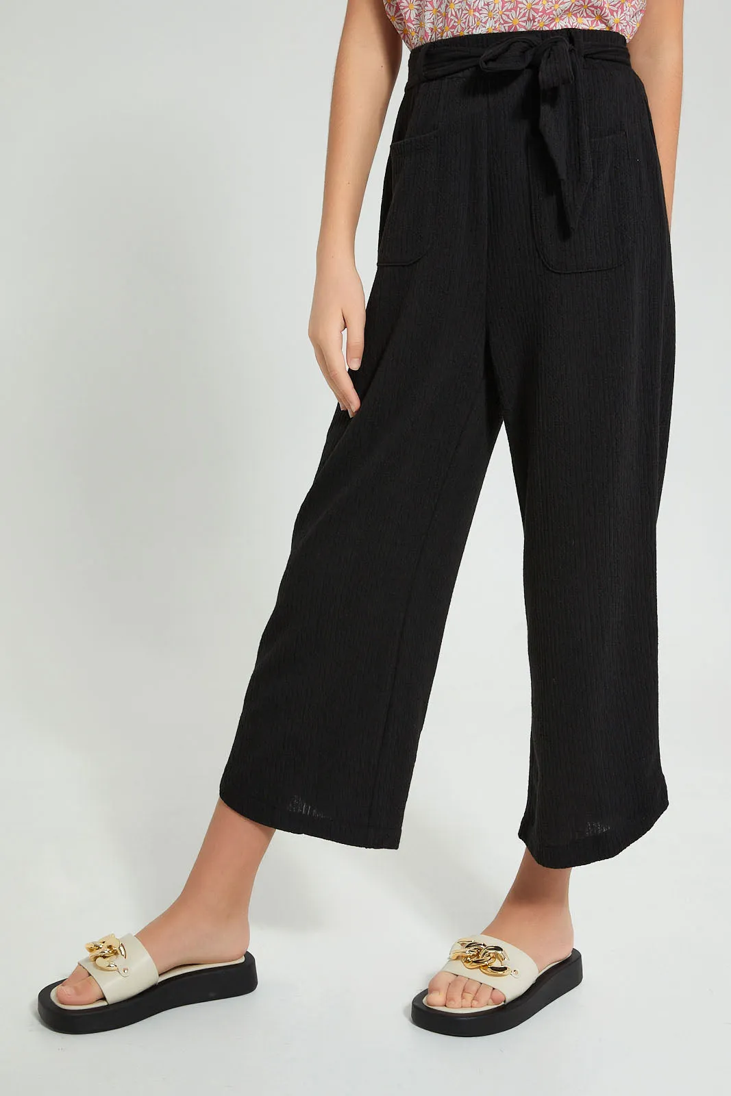 Black Culotte With Belt
