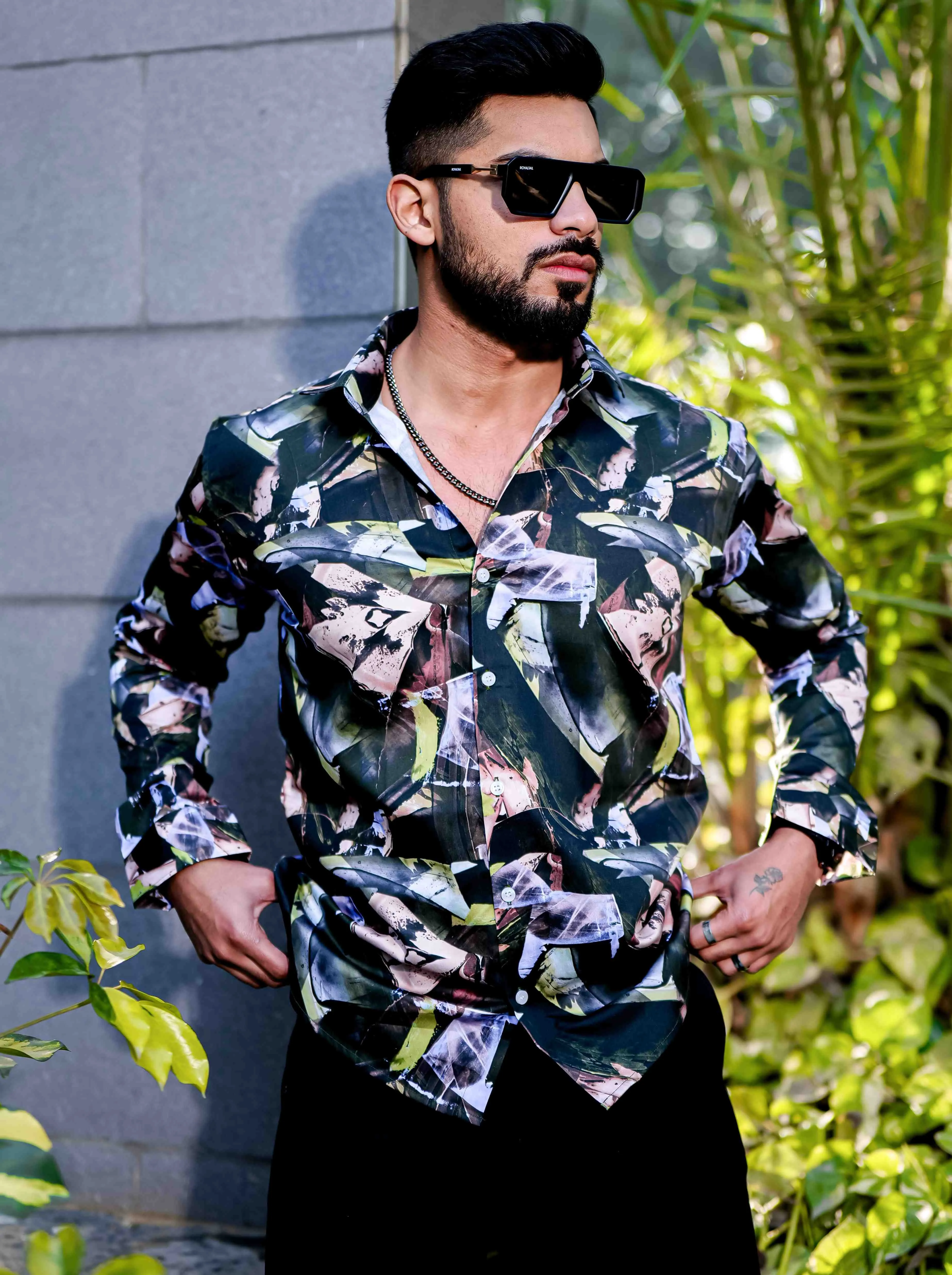 Black Giza Cotton Print Premium Shirt