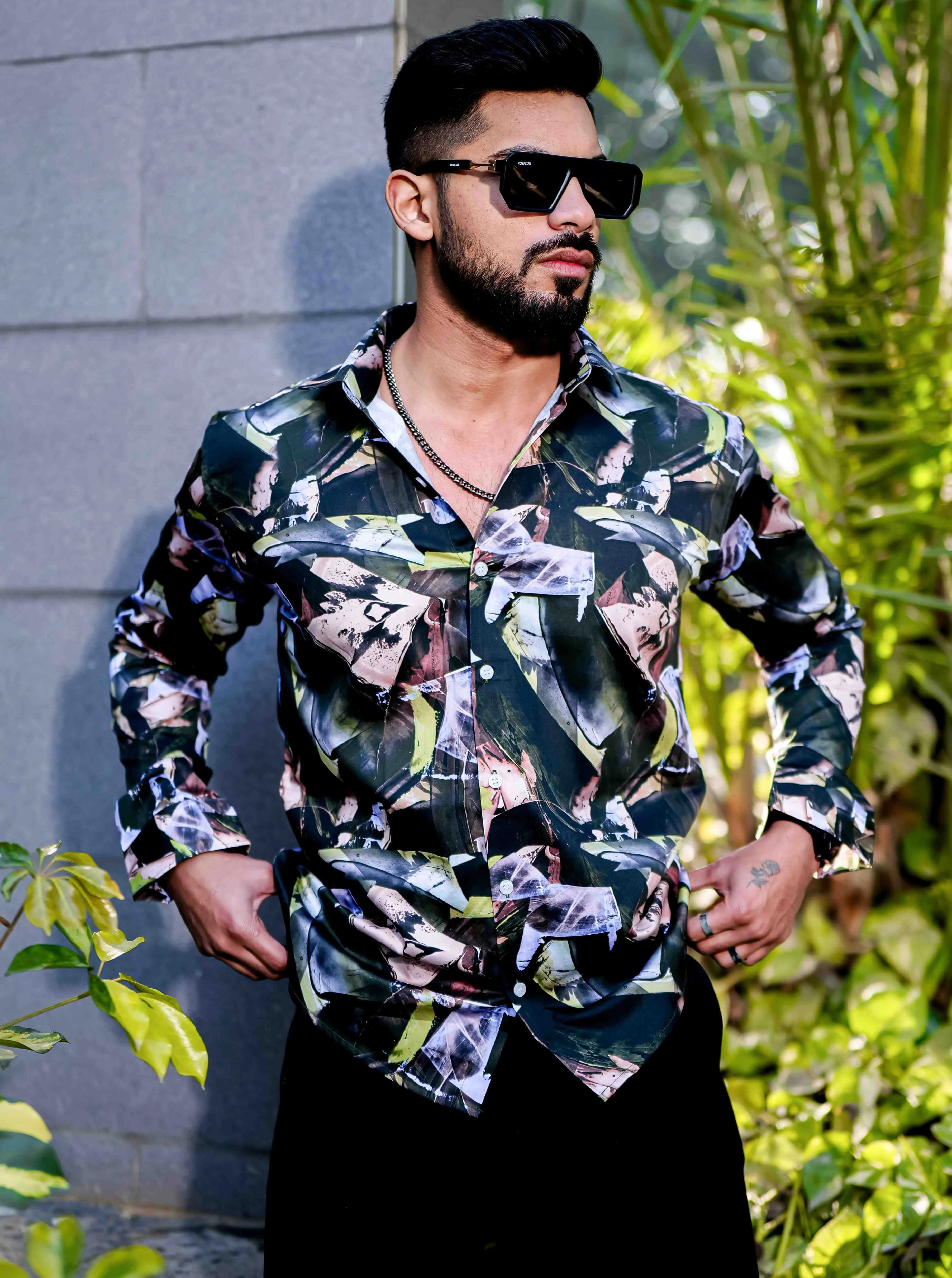 Black Giza Cotton Print Premium Shirt