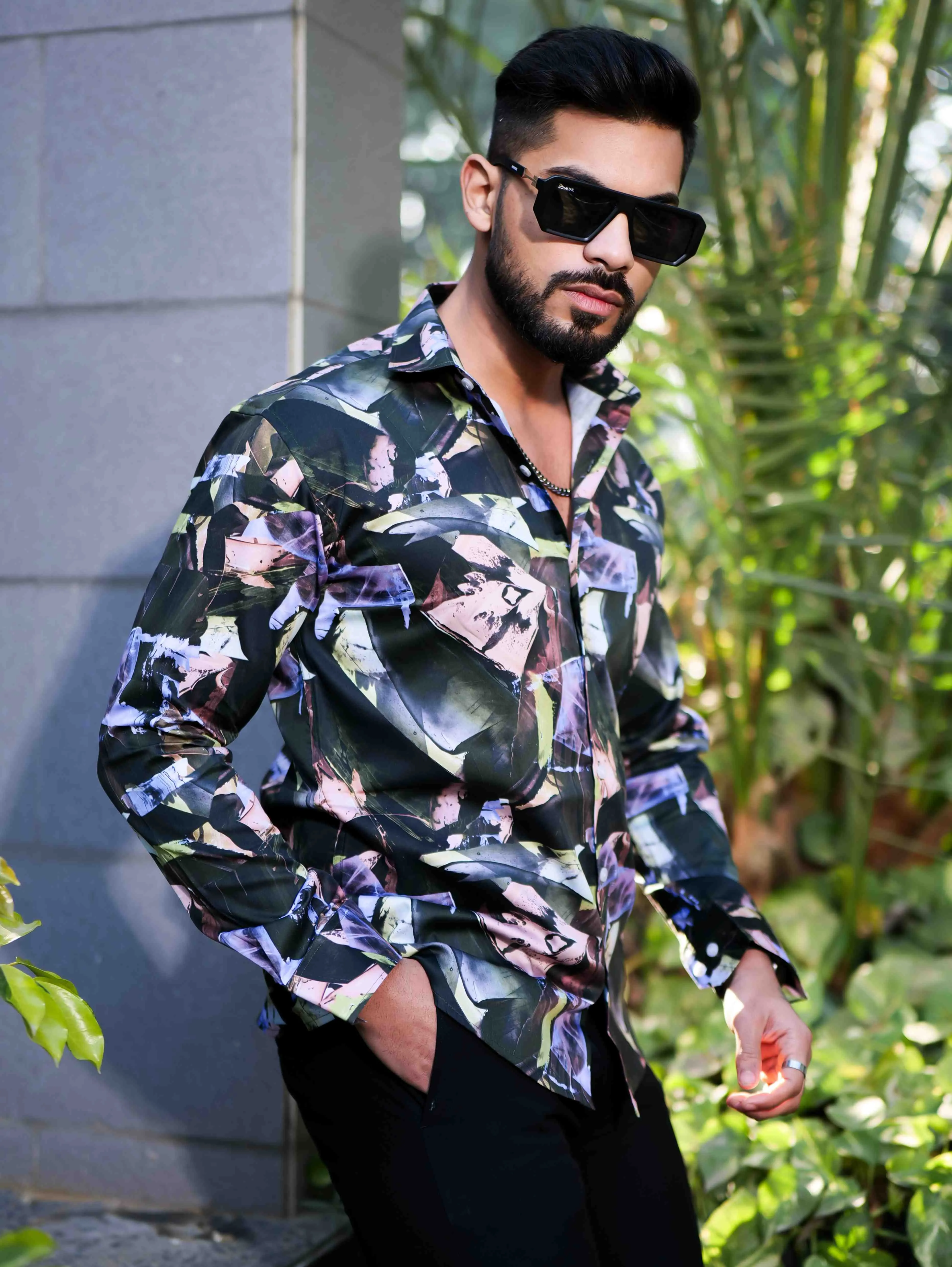 Black Giza Cotton Print Premium Shirt
