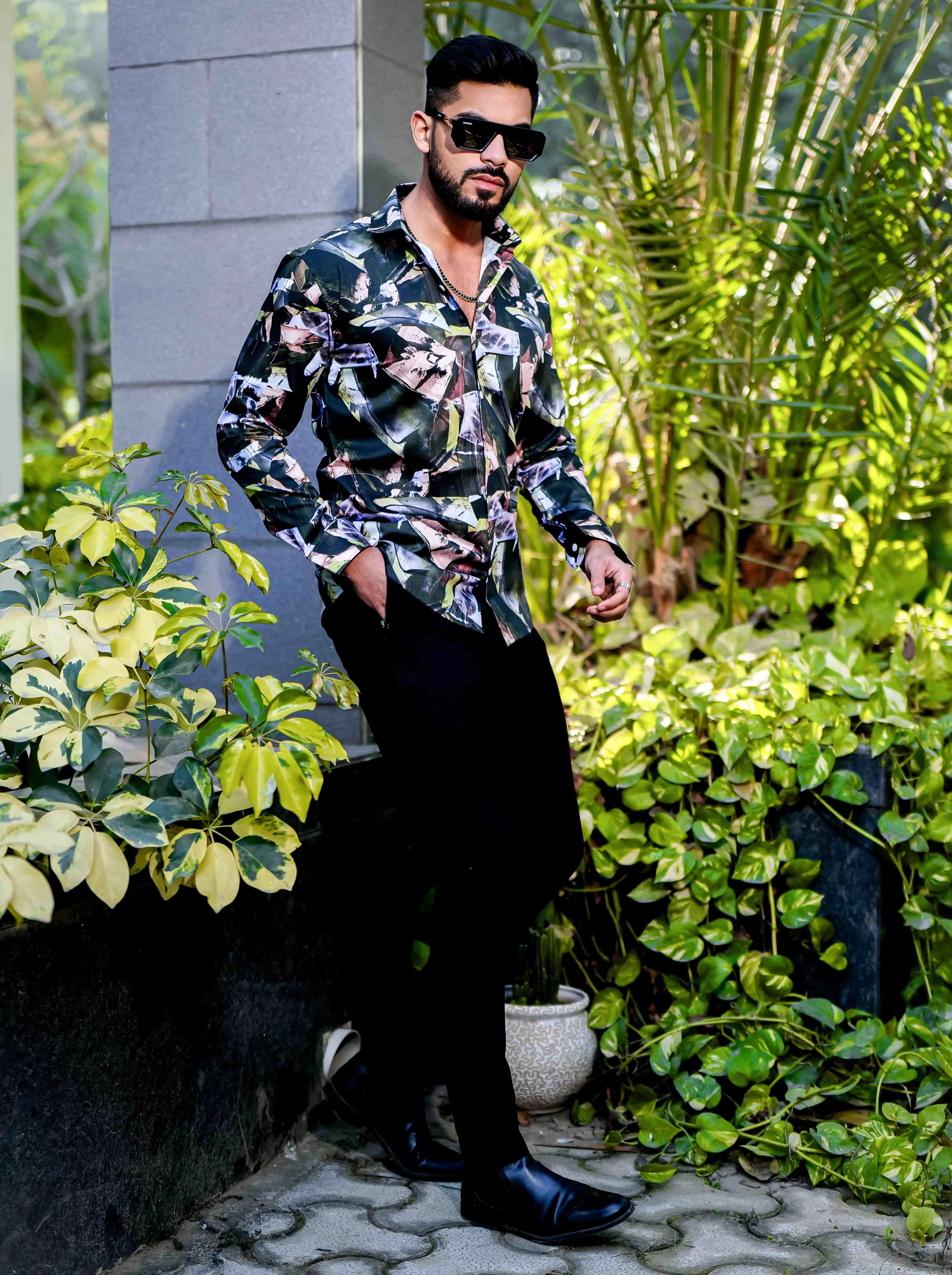 Black Giza Cotton Print Premium Shirt