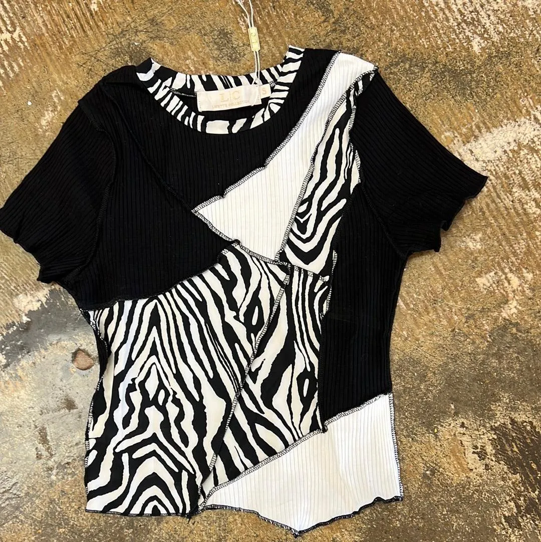 Lizette Blouse LC A3532 Zebra and Serpentine
