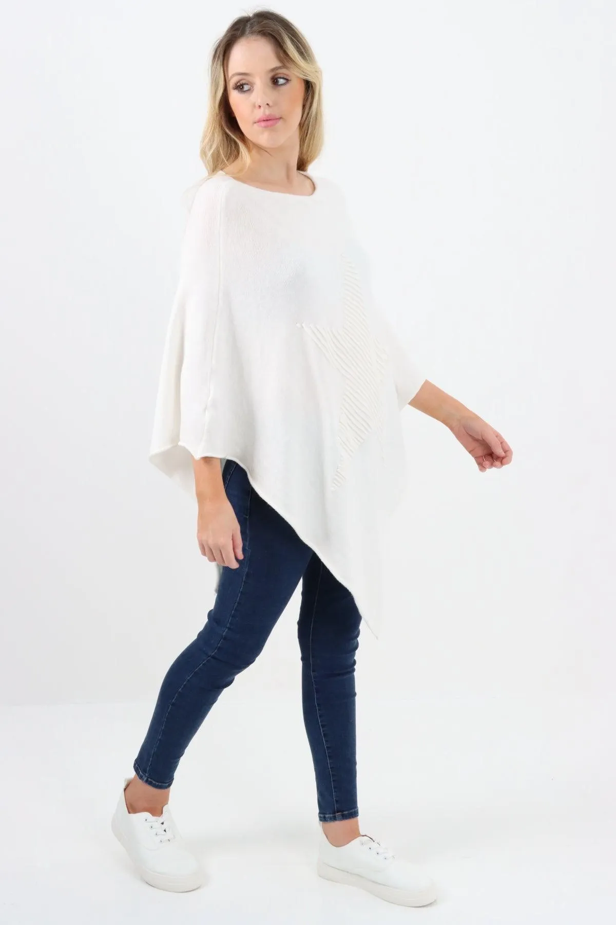 Made In Italy Star Ribbed Round Neck Poncho Top