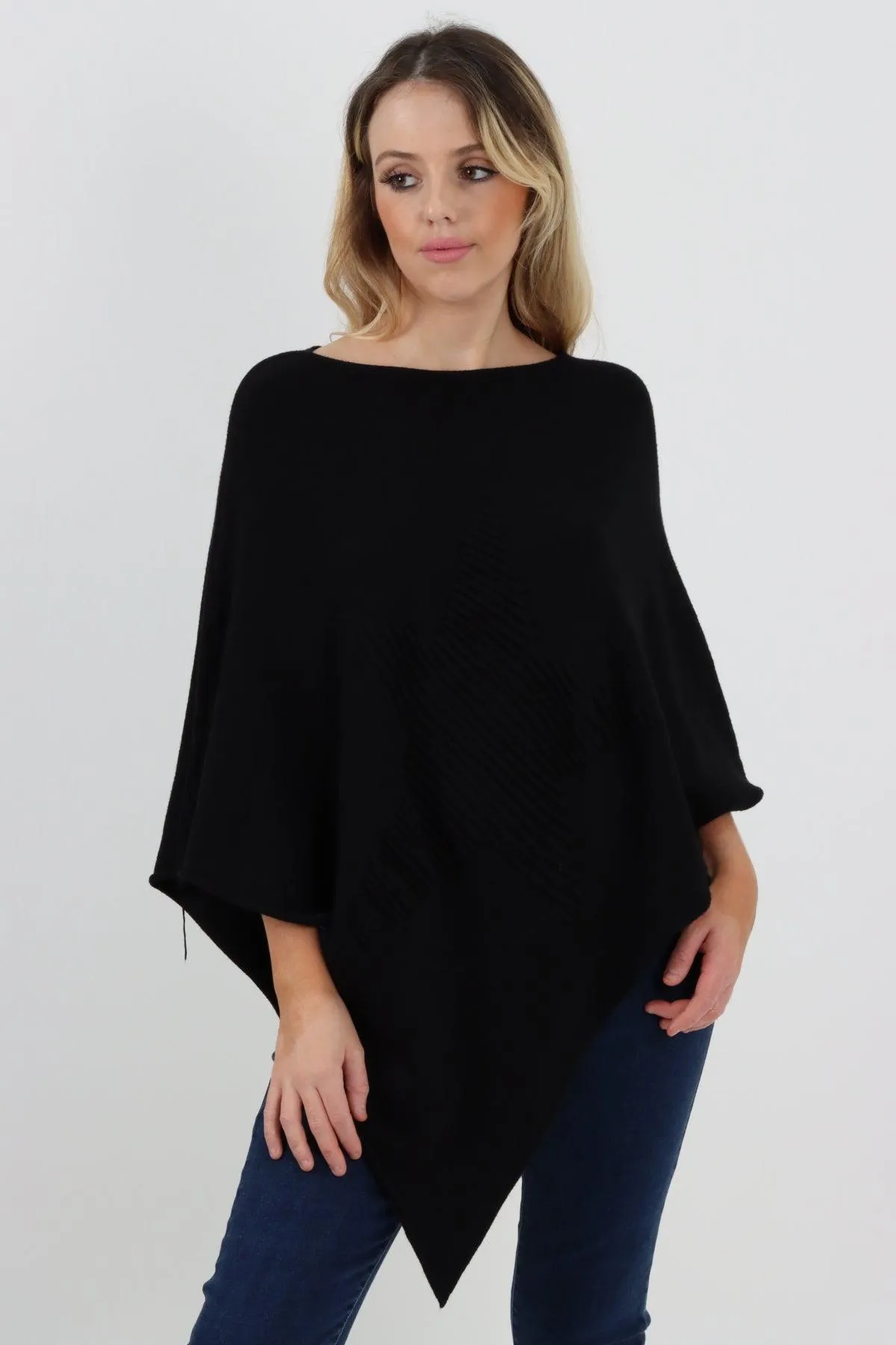 Made In Italy Star Ribbed Round Neck Poncho Top
