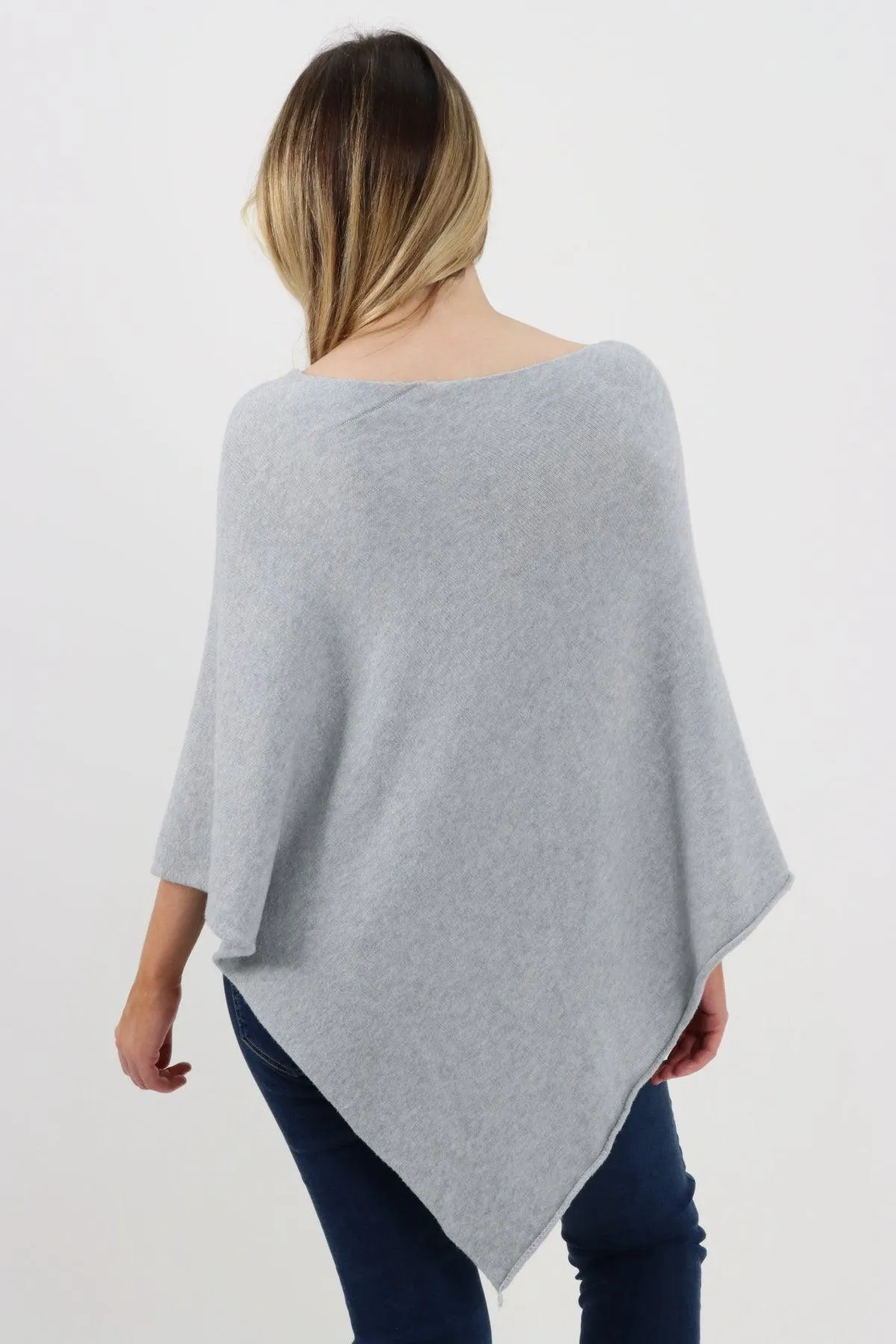 Made In Italy Star Ribbed Round Neck Poncho Top