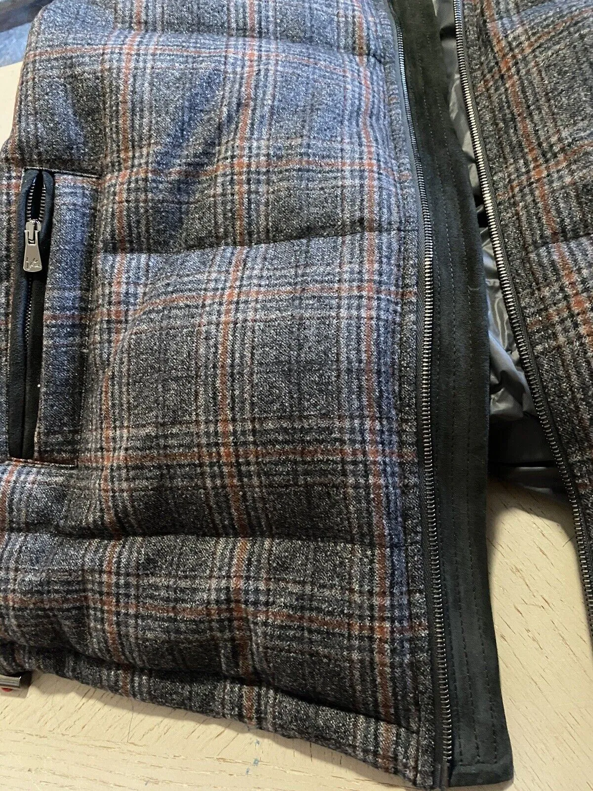 New $3250 Isaia Glen Plaid Puffer Jacket  Vest Coat Charcoal 42 US/52 Eu Italy