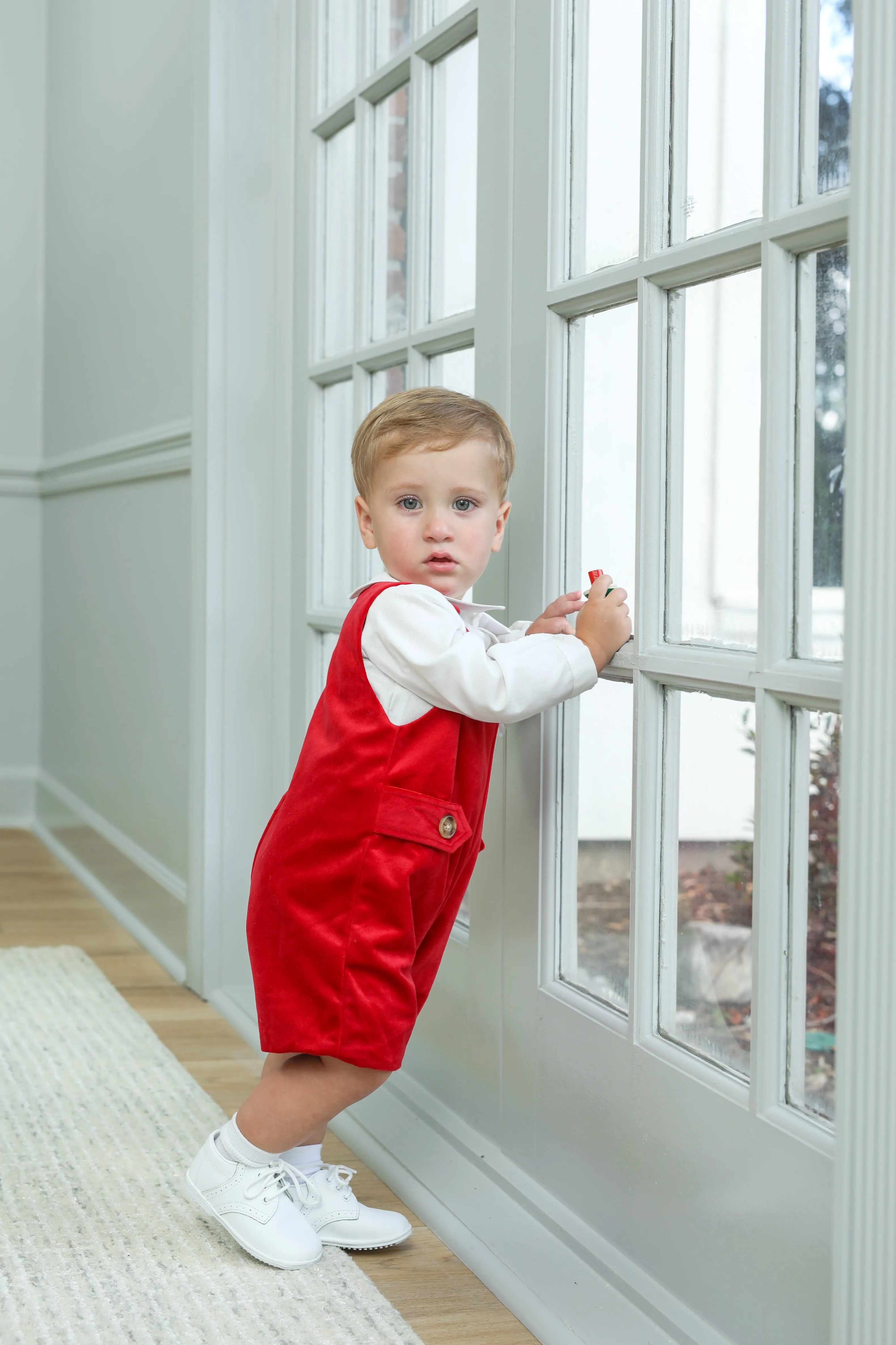Red Velvet Shortall