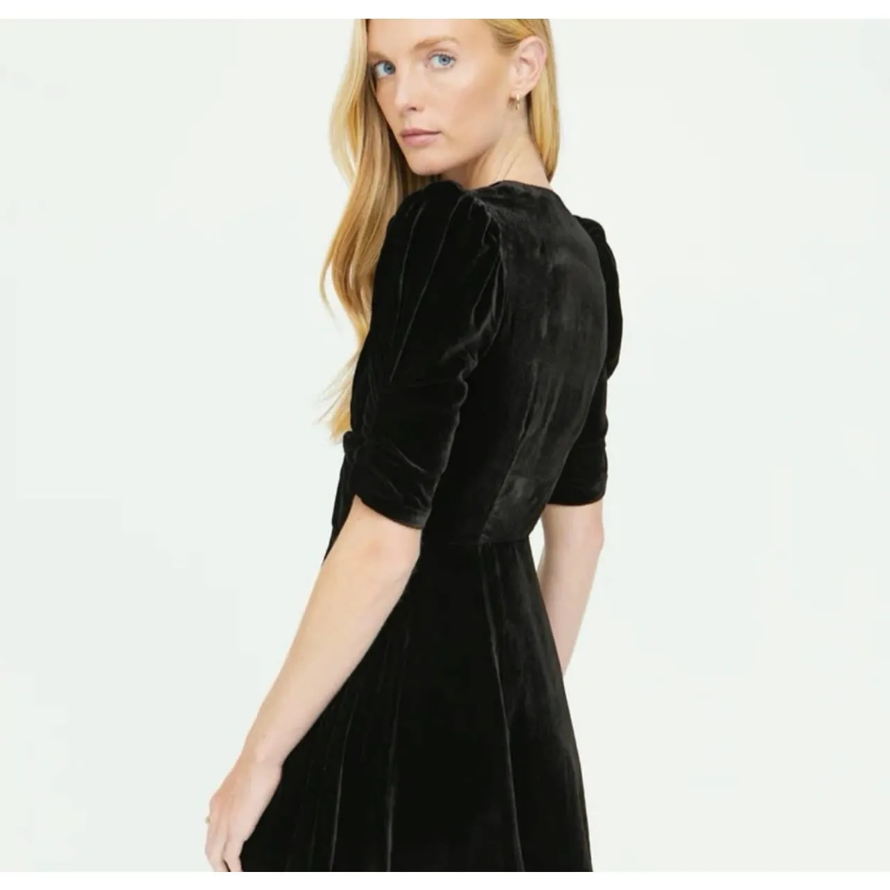 Rhode Leanna Twist Front Velvet Dress Size Large Black New