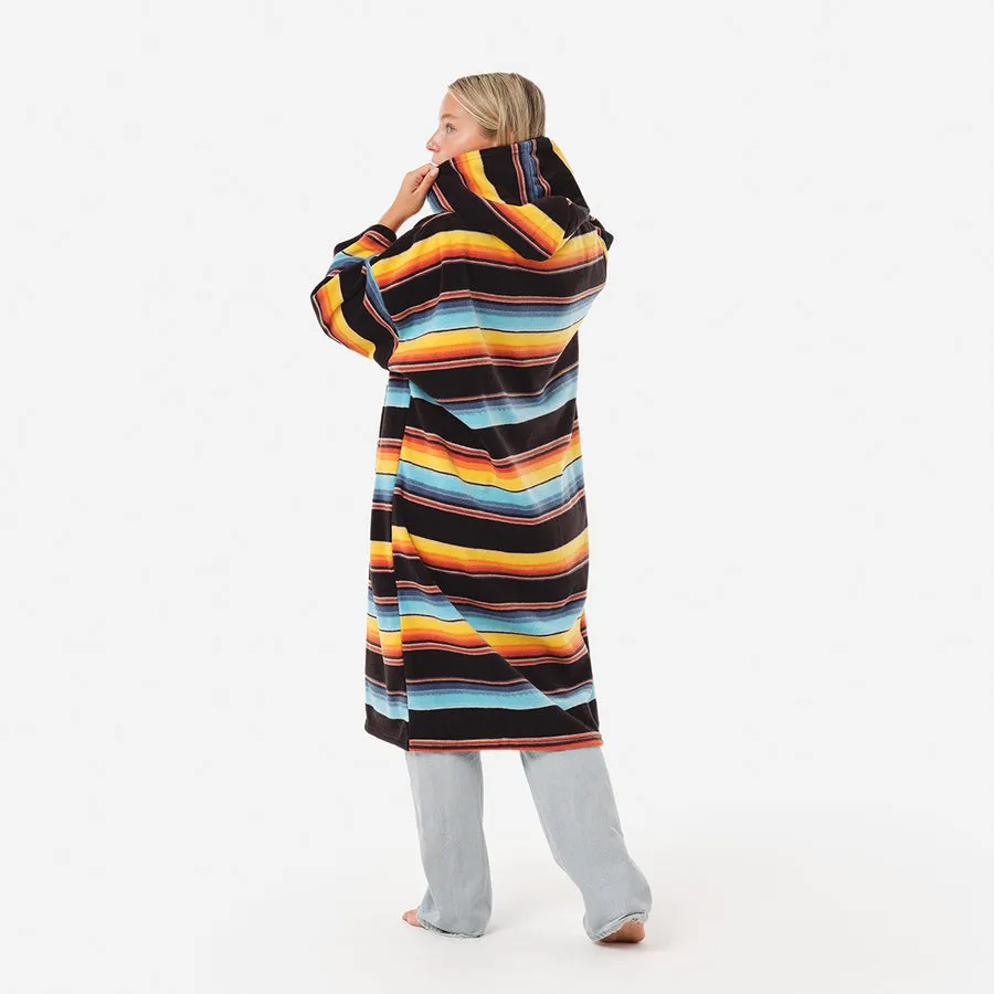 SLOWTIDE El Cap Chilling Fleece Poncho - MULTI